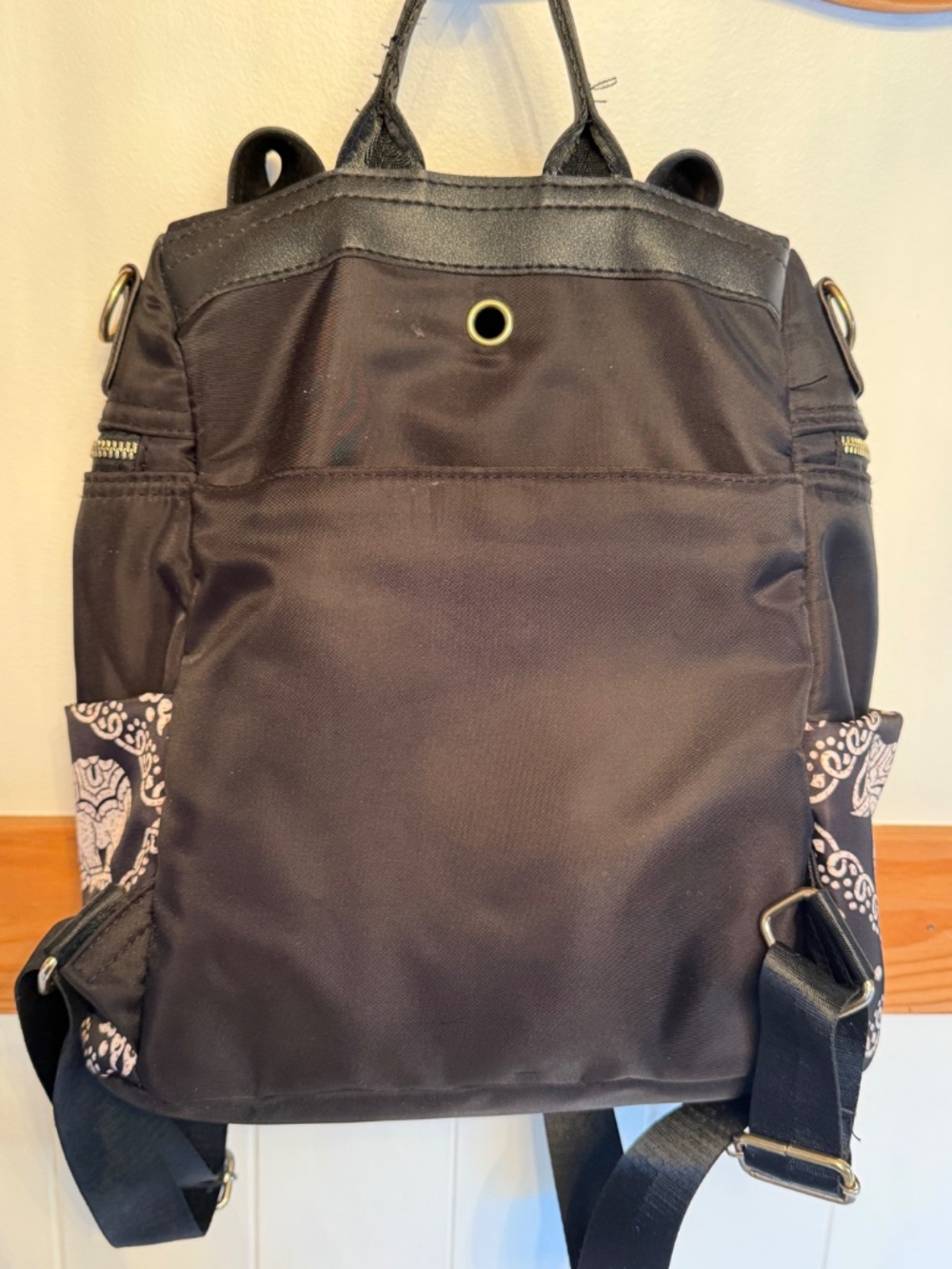Backpack/purse - Picture 2 of 4